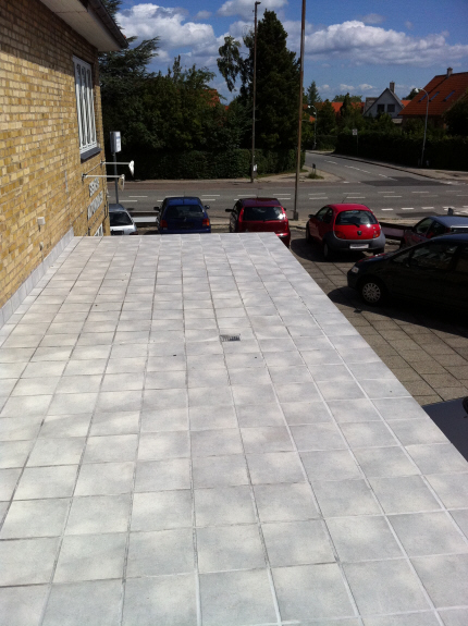 Terrasse - Altan platform, her forberedt til montering af rustfrit stl rkvrk-balustre.