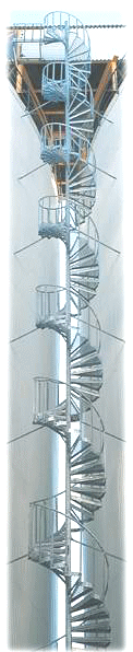 Spindeltrappe af 8 spindeltrappe sektioner, mellem 2 af de lidt strre lagertanke  !