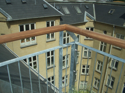 Tagterrasse, rkvrk med IPE hrdttr tr-hndliste 45 gr profil.