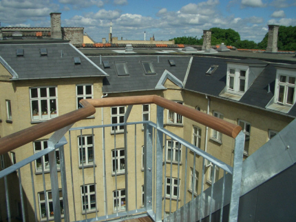 Tagterrasse, tr-hndliste 45 gr profil.