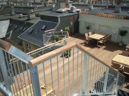 Tagterrasse, galvaniseret gelnder / rkvrk.
