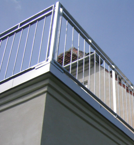 Tagterrasse gelnder rkvrk hndliste, medlber af 50x10 mm, vrn af 10mm rundstl.